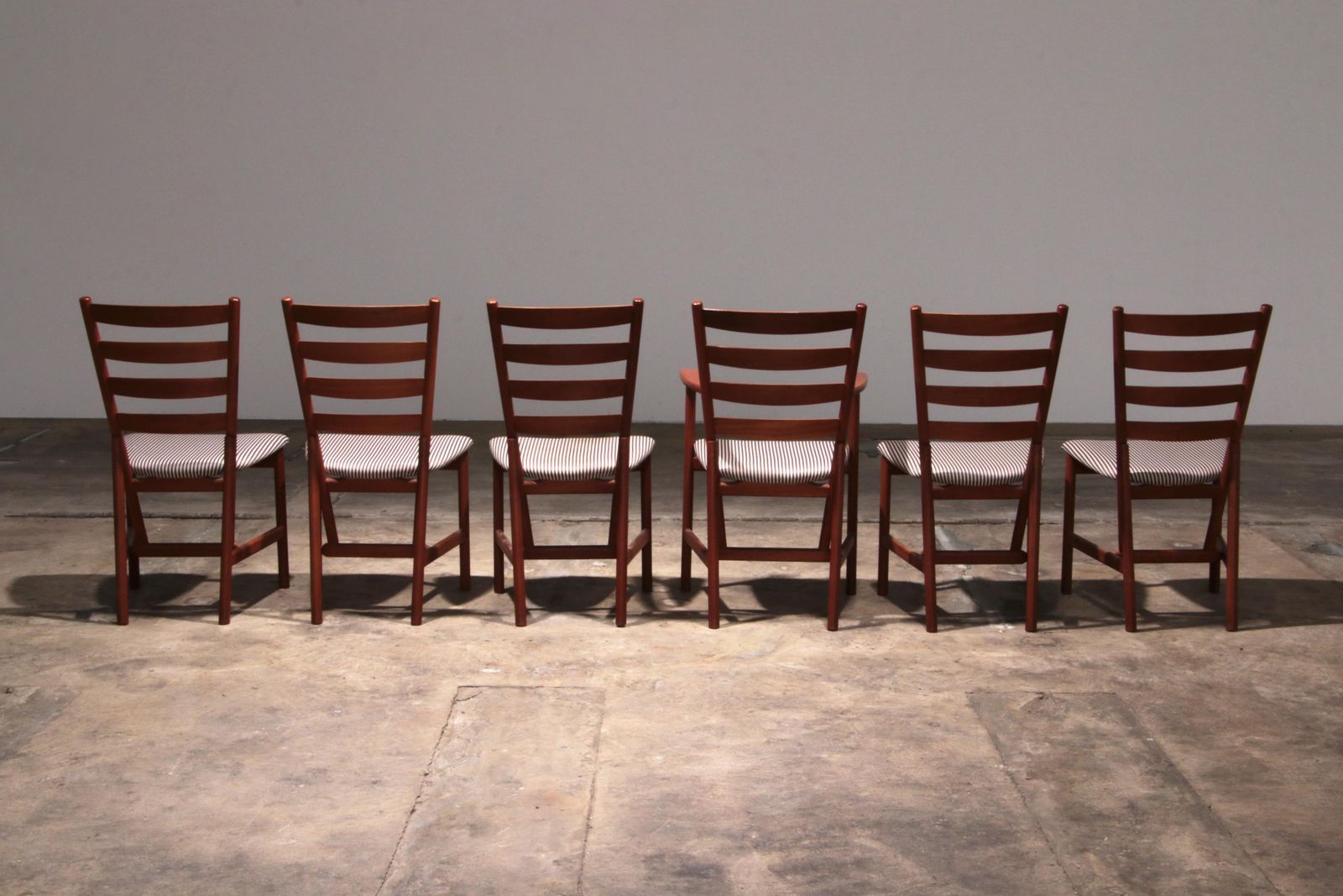 photo buy Hansen Sorensen Dining Room Table With 6 Chairs, 1970 Denmark