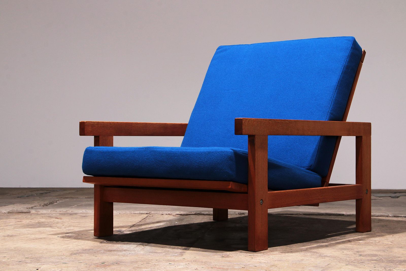 photo furniture Hans J Wegner Ge421 Getama Oak Relax Armchair With Adjustable Backrest