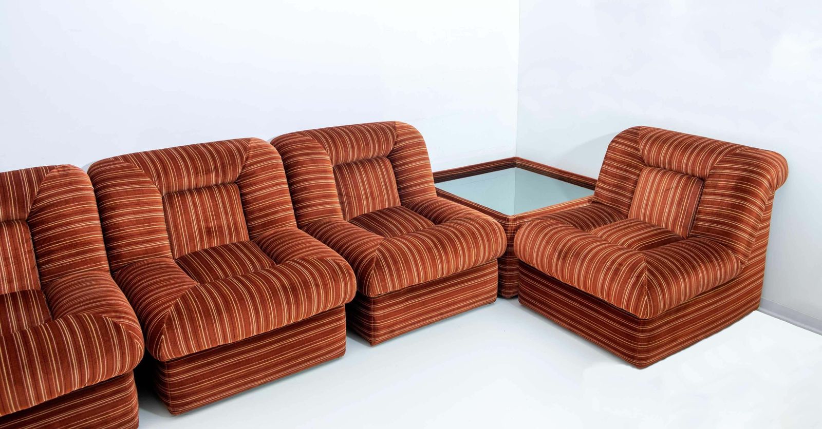Set Of Vintage Italian Velvet Five Modular Armchairs And Coffee Table, 1970s photo for sale