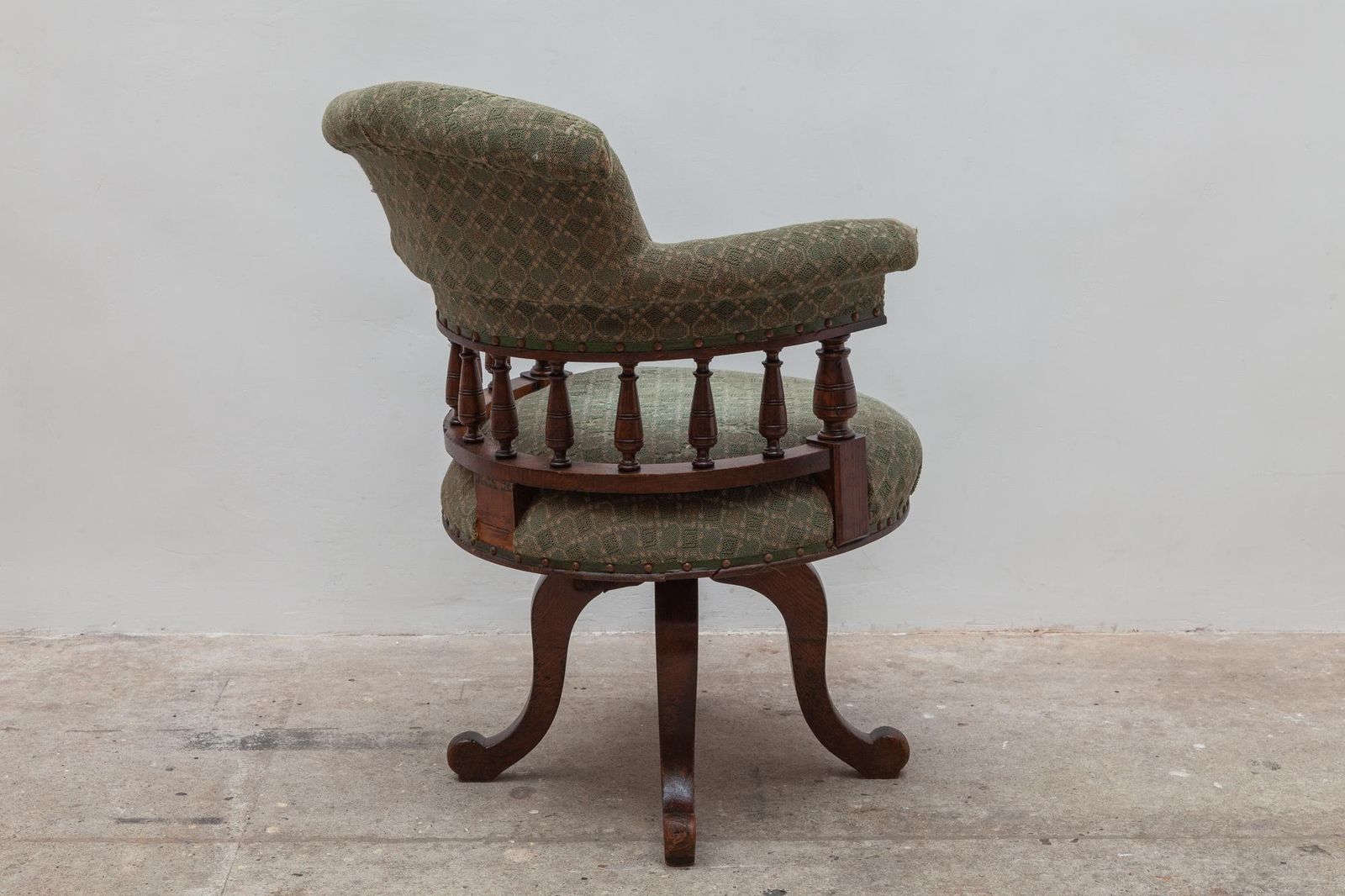 Antique Desk Swivel Captains Chair photo 1702.0