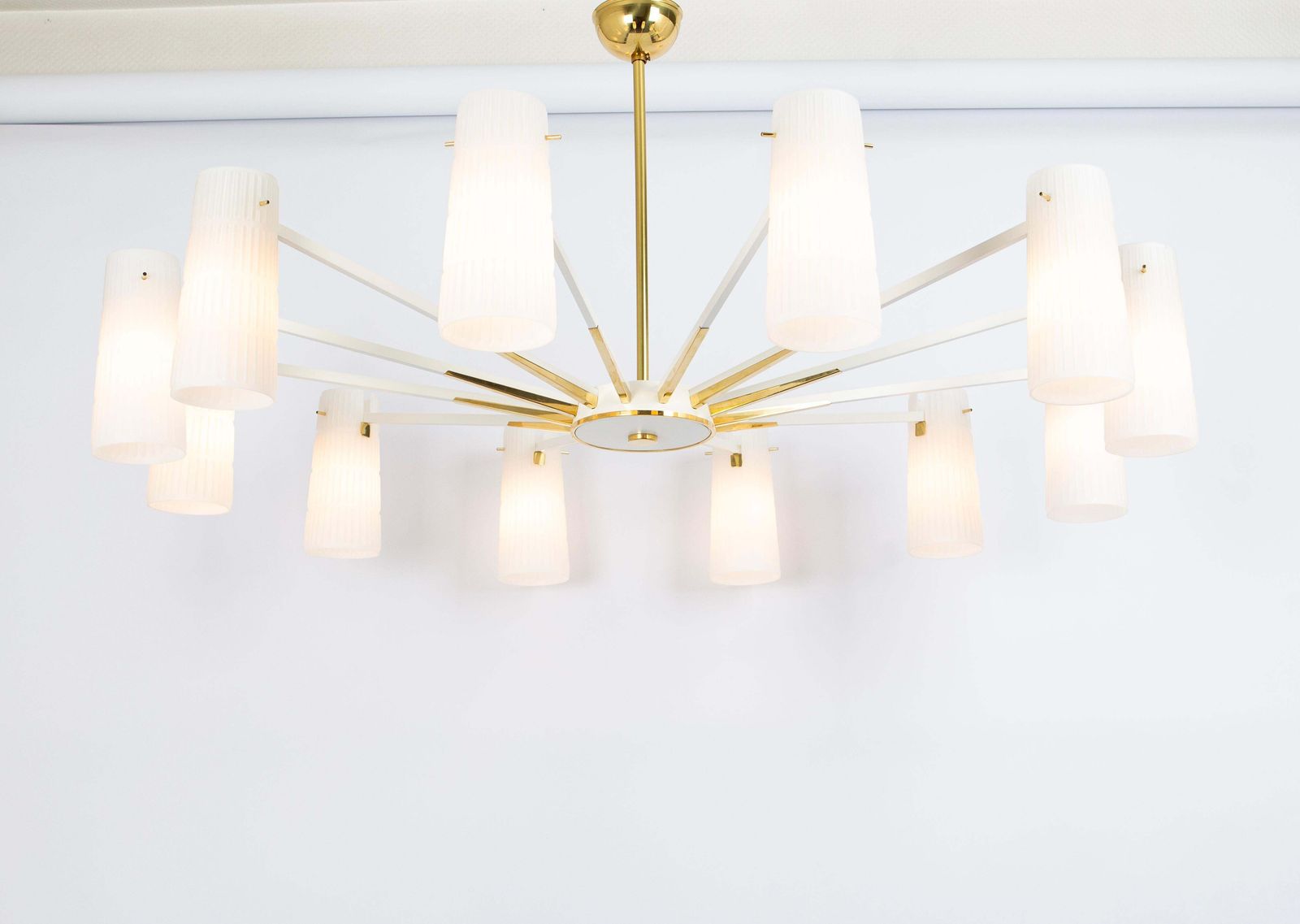 Lighting Extra Large Glass Sunburst Chandelier, Stilnovo Style, 1950s photo