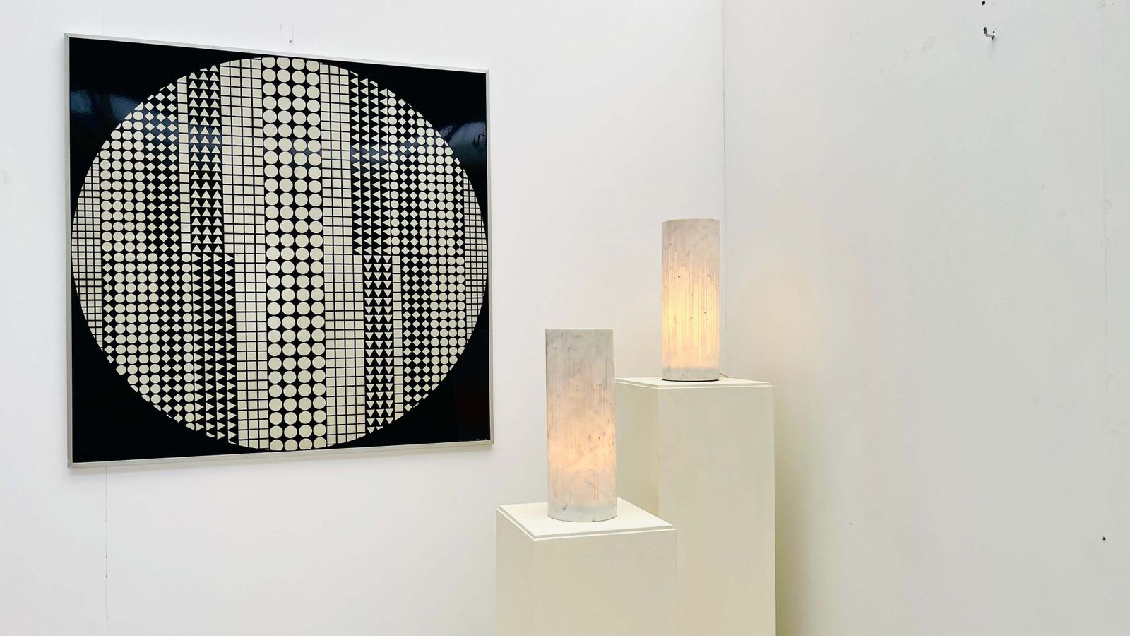 Giancarlo Patuzzi For Gruppo Np2   Pair Of Table Lamp "Cilindro Luminoso" photo 7291.0