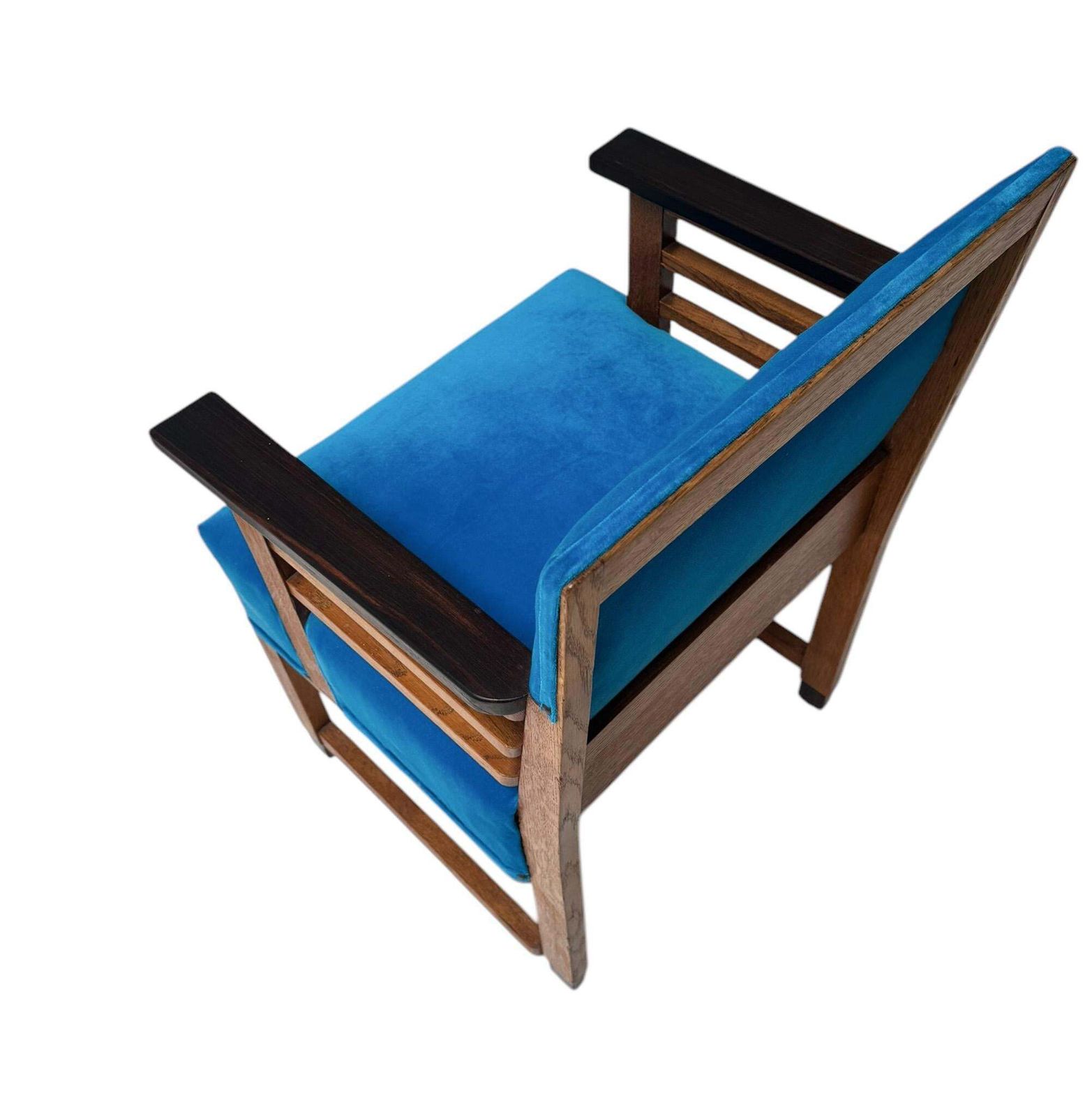 photo furniture Art Deco Modernist Armchair By 'T Woonhuys, 1920s