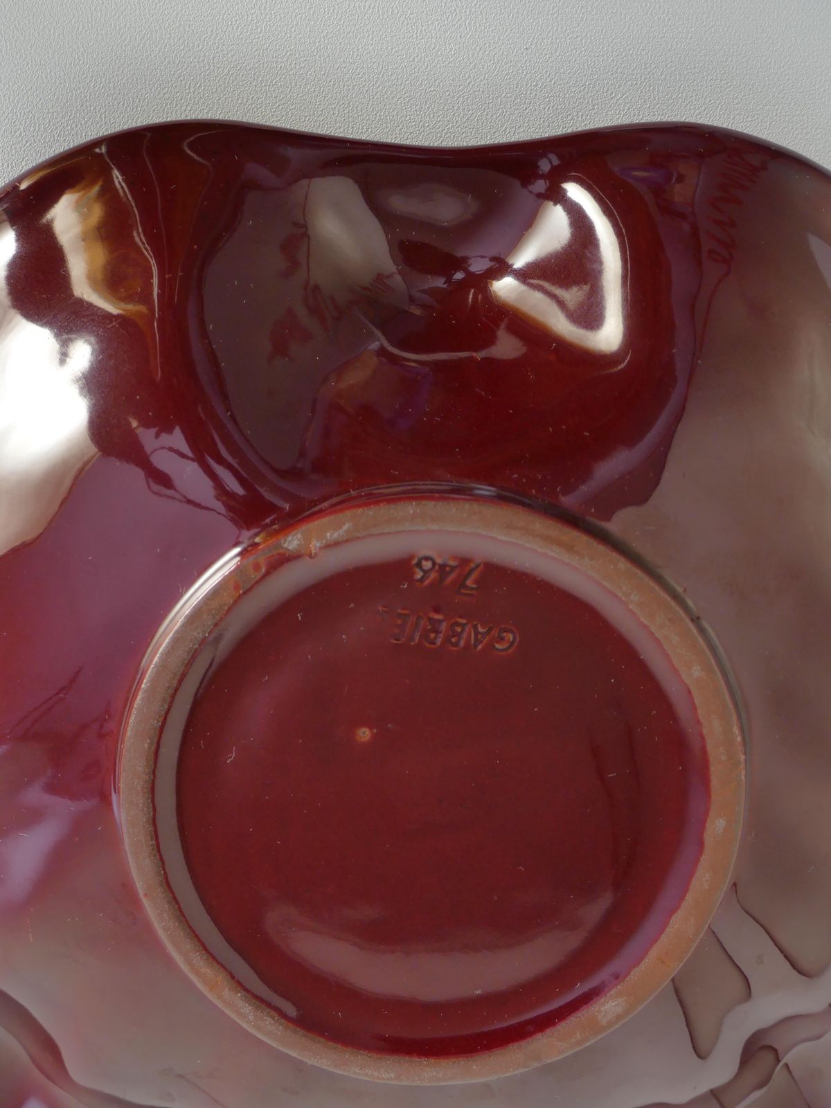 Art Deco Merlot Red Ceramic Vide Poche By Gabriel Keramik, Sweden 1960s photo vinterior