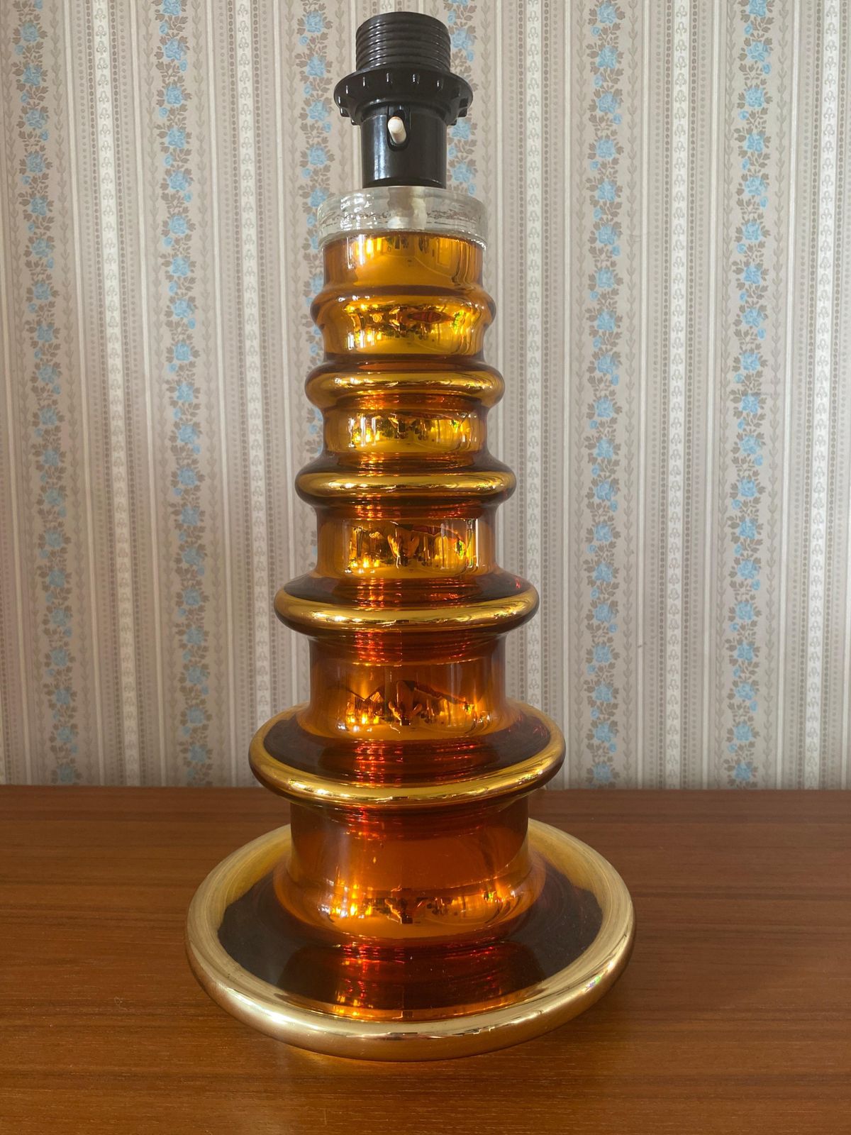 photo furniture Metallic Amber Glass Table Lamp By Gustav Leek For Orrefors, 1960s
