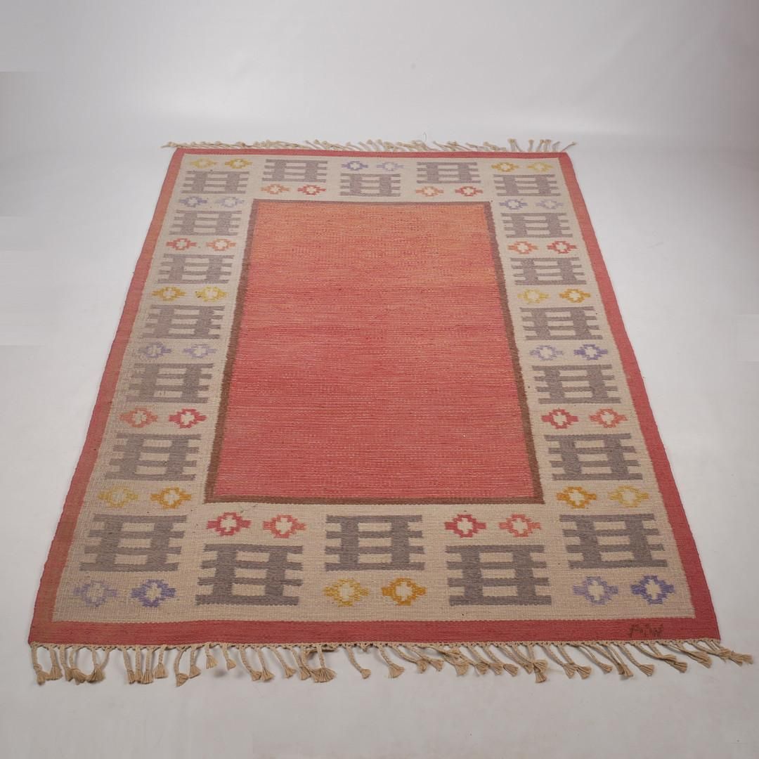 Scandinavian Modern Pink Rölakan Flatweave Rug By Alice Wallebäck, Sweden, 1960s photo furniture