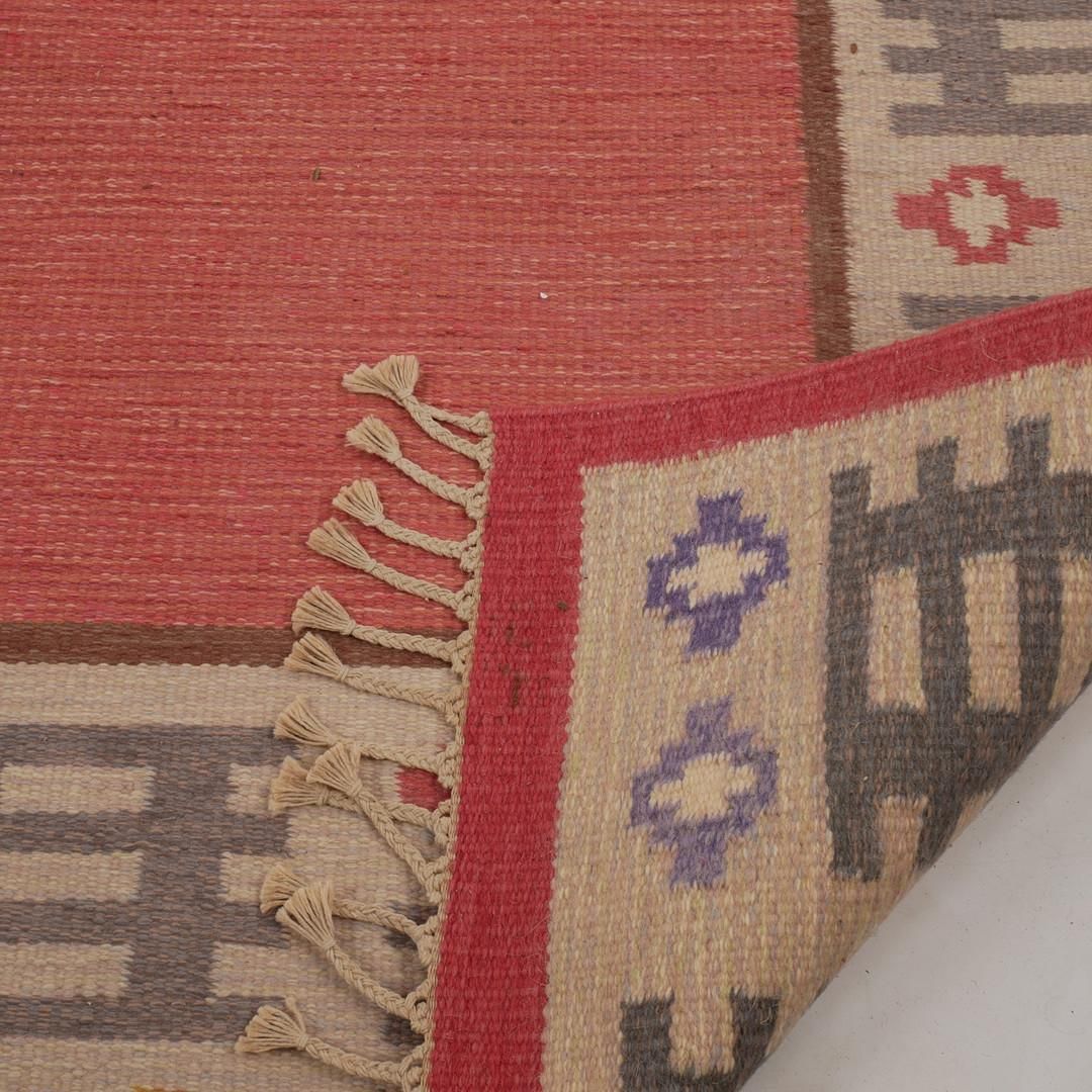 Scandinavian Modern Pink Rölakan Flatweave Rug By Alice Wallebäck, Sweden, 1960s photo 4956.0