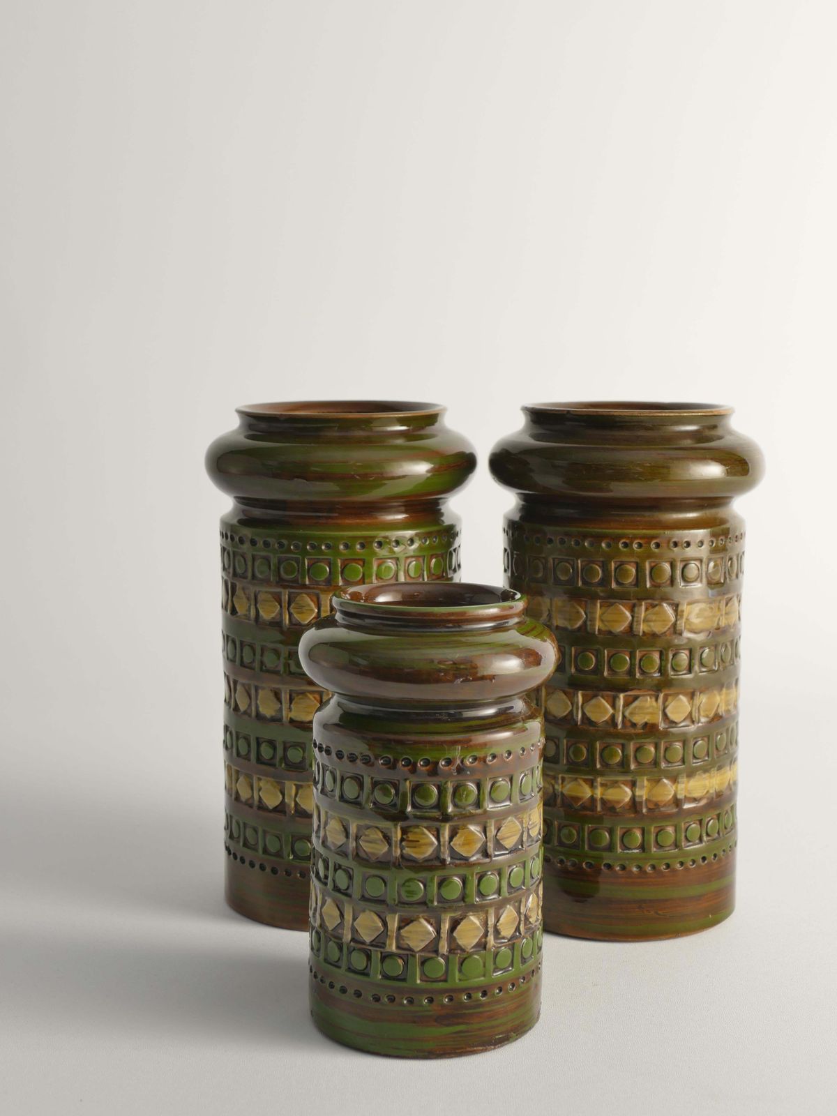 Yellow And Green Stoneware Vases By Aldo Londi For Bitossi, Italy, Set Of 3 photo for sale