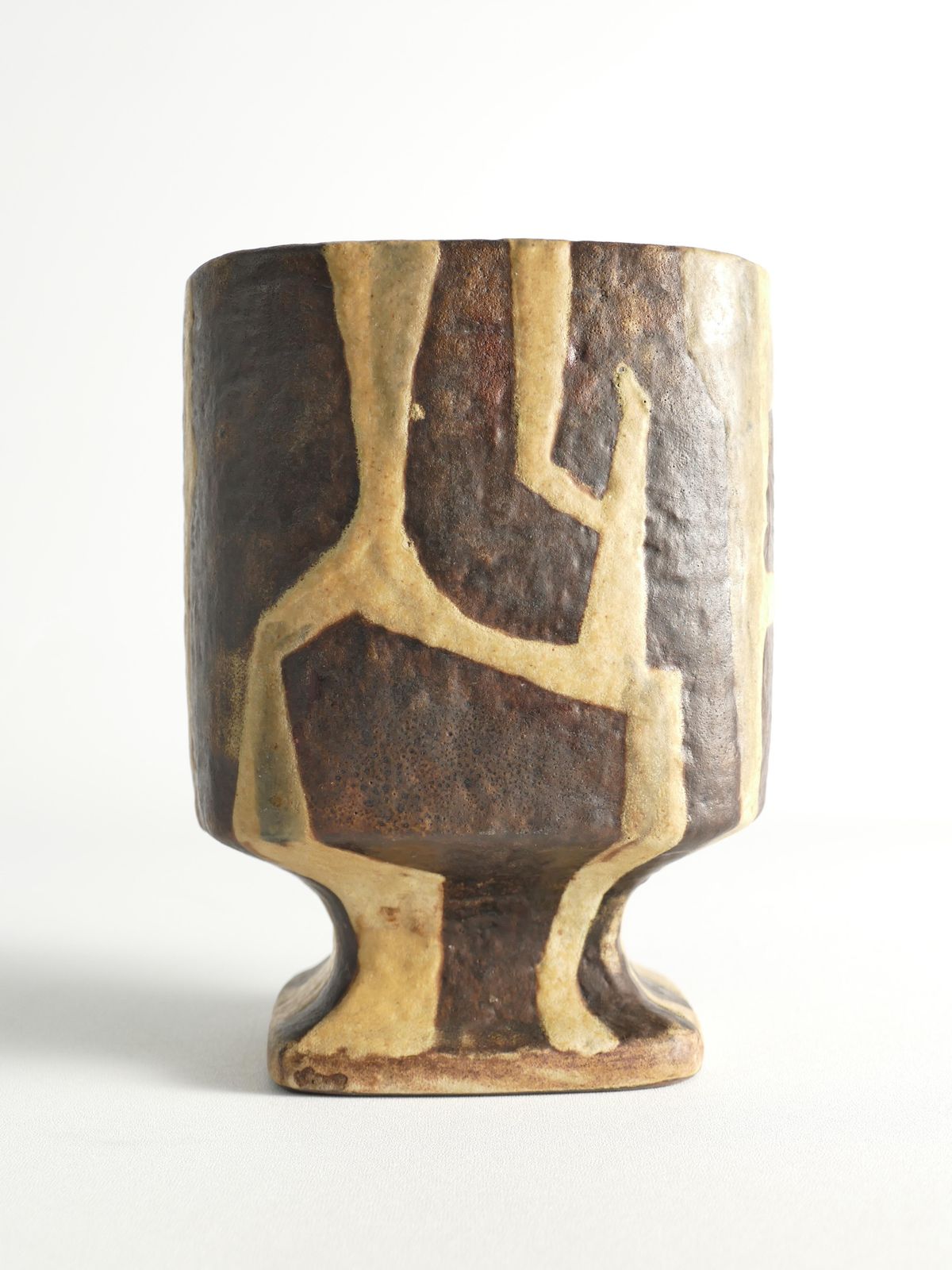 Midcentury Modern Fat Lava Ceramic Vase By Fridegart Glatzle, Karlsruhe, 1960s photo furniture