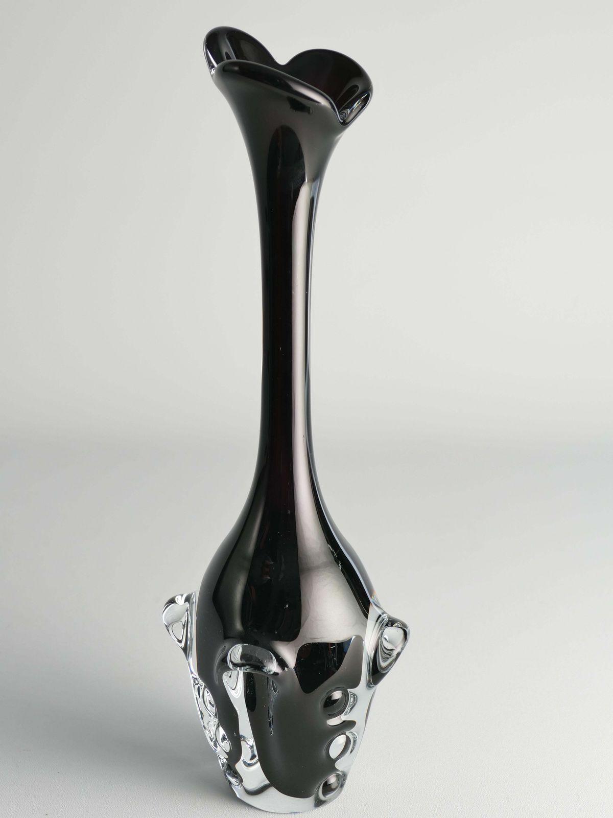 Scandinavian Modern Art Glass Vase By Börne Augustsson For åseda photo Home Decor
