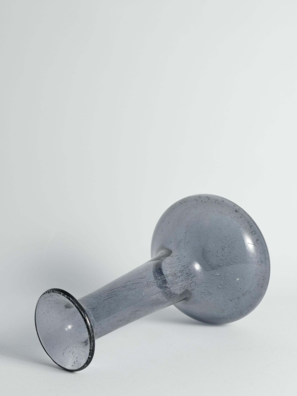 Scandinavian Modern Blue Glass Vase By Erik Höglund For Boda, Sweden 1960's photo vinterior