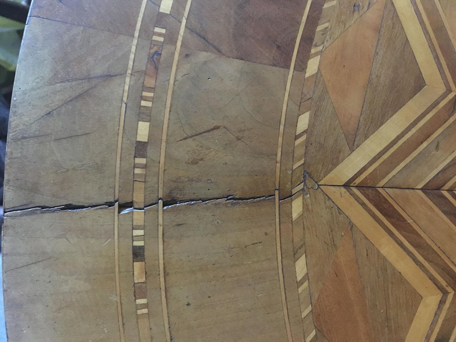 19th Century Louis Philippe Sorrento Walnut Parquetry Center Table photo 2051.0