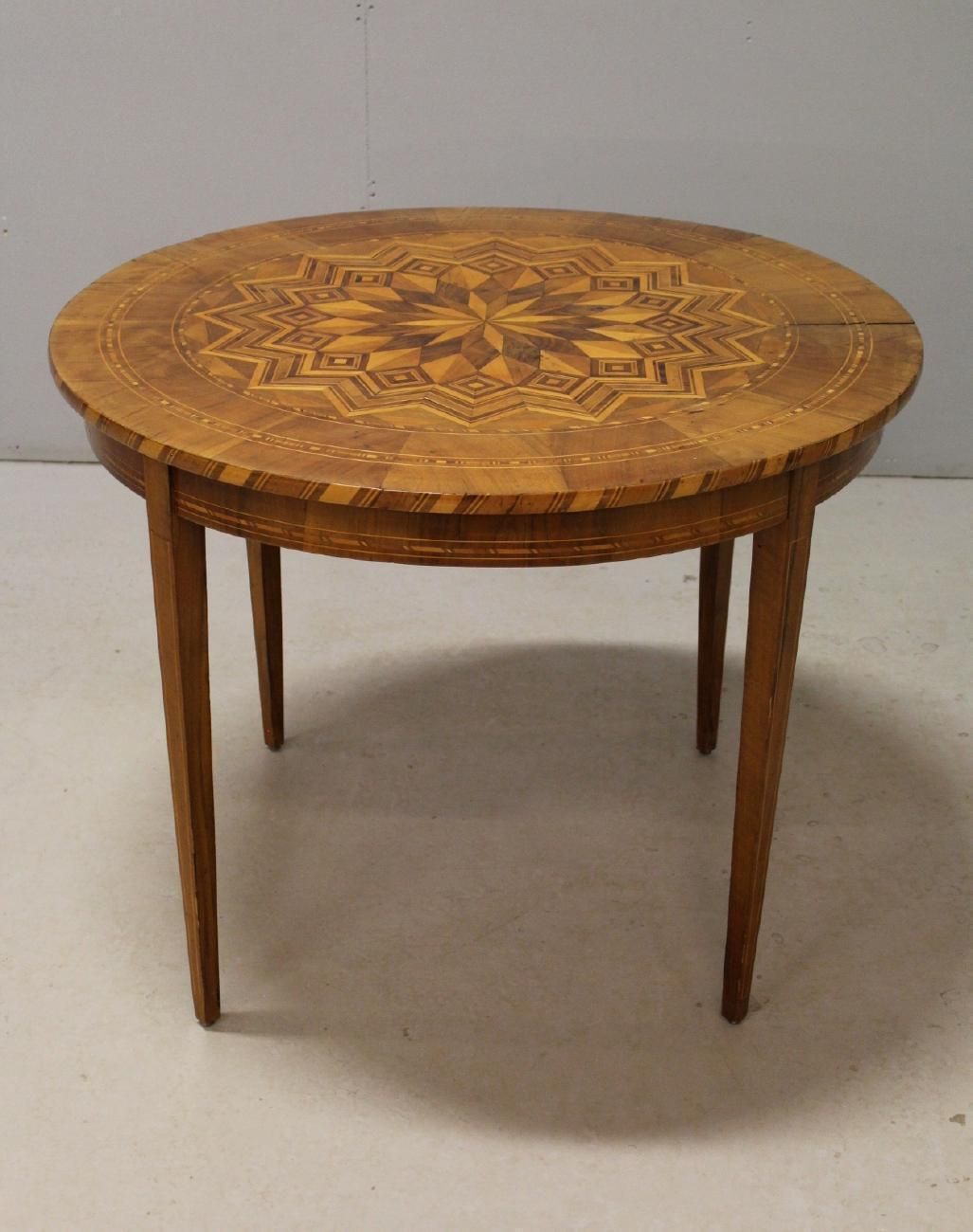 photo furniture 19th Century Louis Philippe Sorrento Walnut Parquetry Center Table