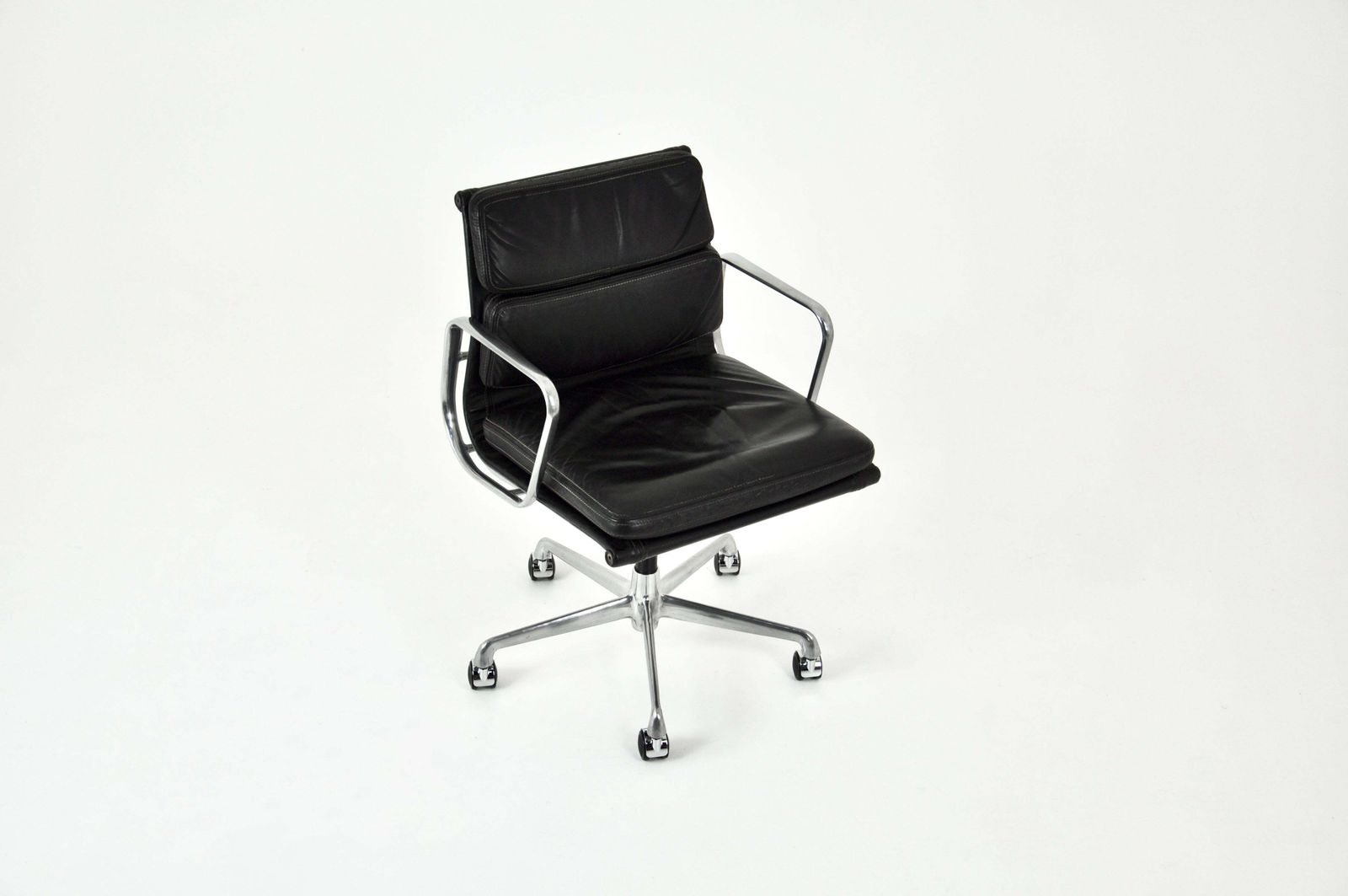 Black Leather Soft Pad Chair By Charles And Ray Eames For Icf, 1970s photo for sale
