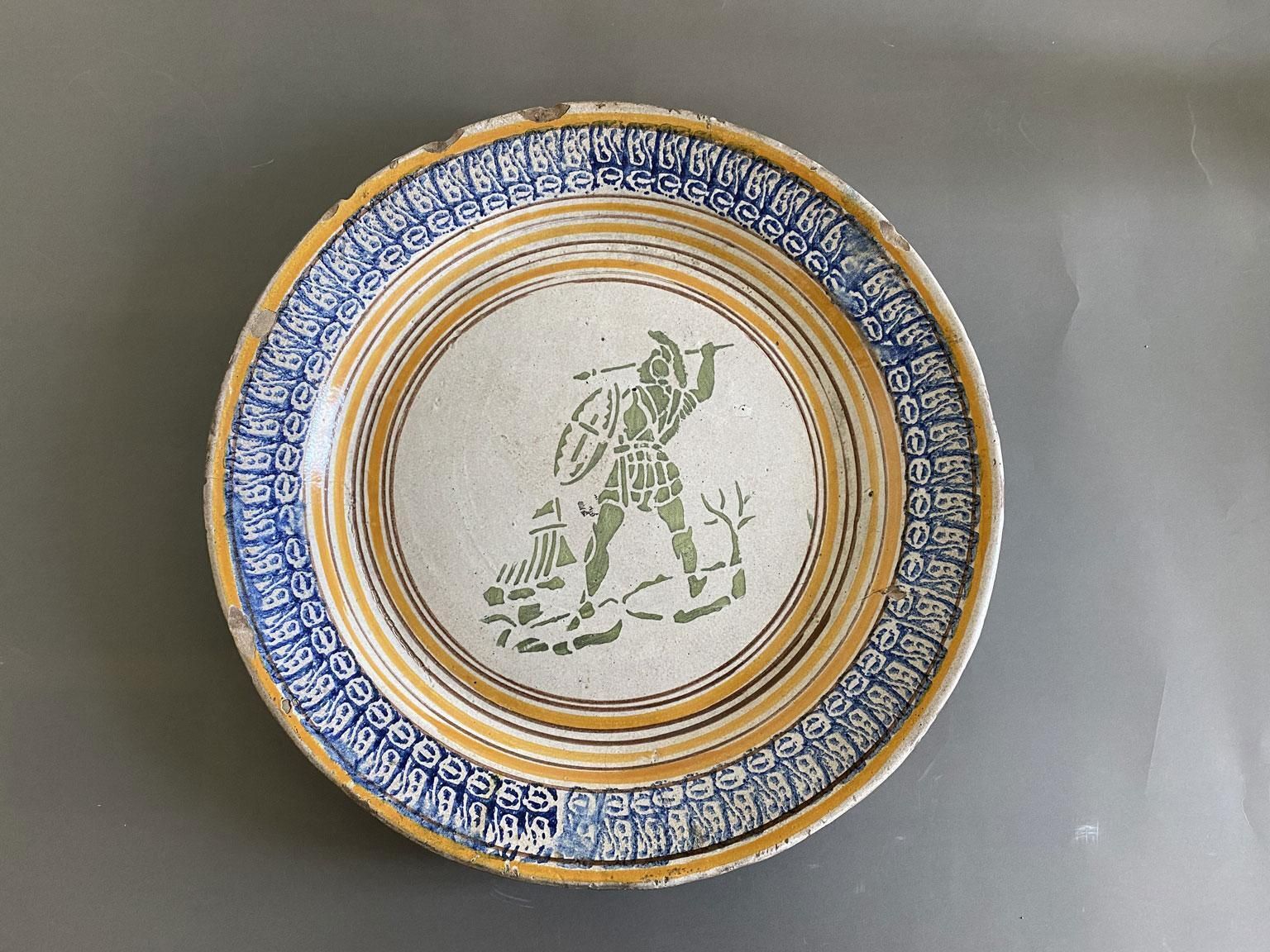 Plat de présentation en céramique, Toscane, Italie, fin du XVIIIe siècle photo furniture
