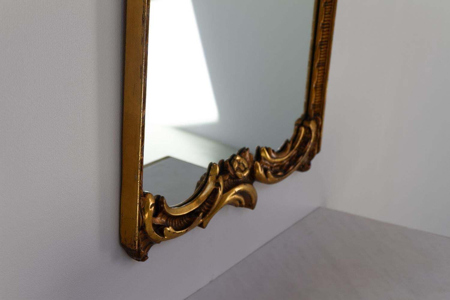 Antique Italian Rococo Style Carved Giltwood Mirror, Late 19th Century. photo Home Decor