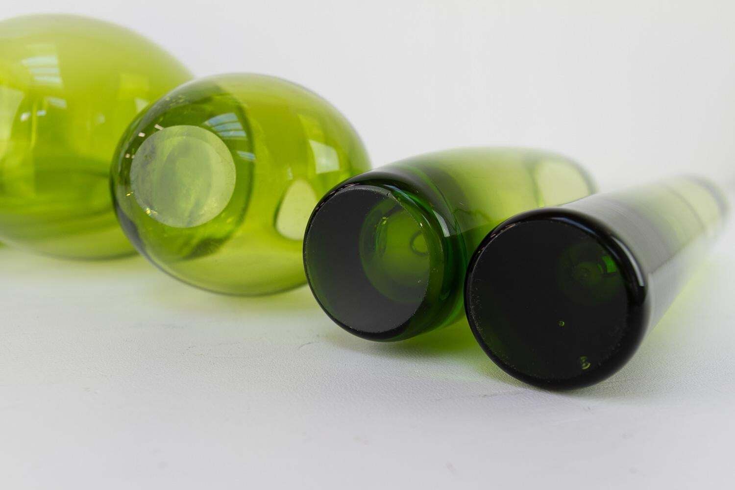 Danish Maygreen Tall And Drop Vases By Per Lütken For Holmegaard 1960s. Set Of 6 photo vinterior