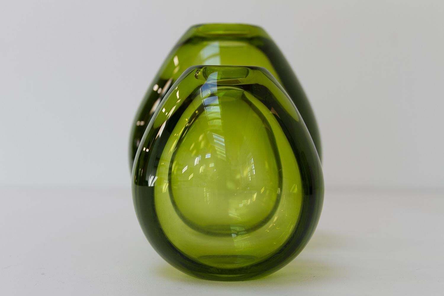 1201.0 Danish Maygreen Tall And Drop Vases By Per Lütken For Holmegaard 1960s. Set Of 6 photo