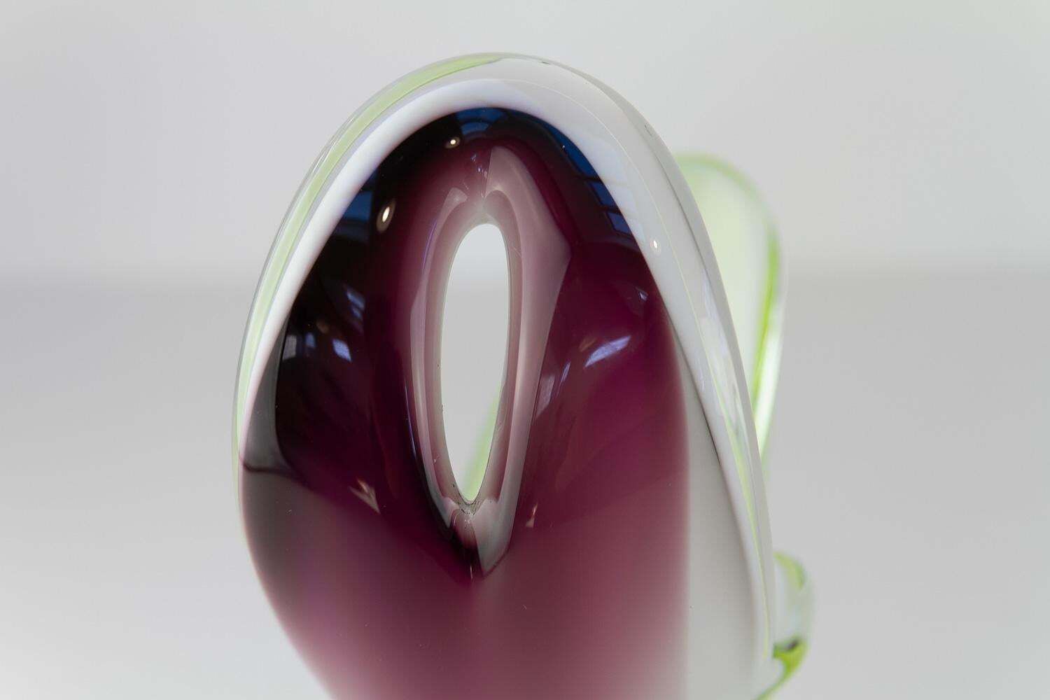 Mid Century Coquille Glass Vase By Paul Kedelv For Flygsfors Sweden, 1950s. photo vinterior