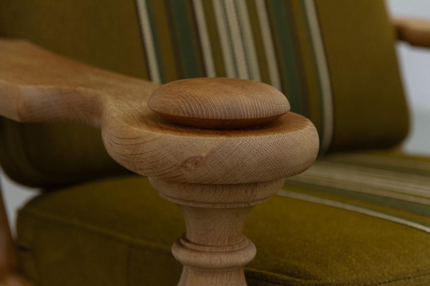 photo vintage Danish Mid Century Modern Oak High Back Lounge Chair In Kjærnulf Style, 1960s.