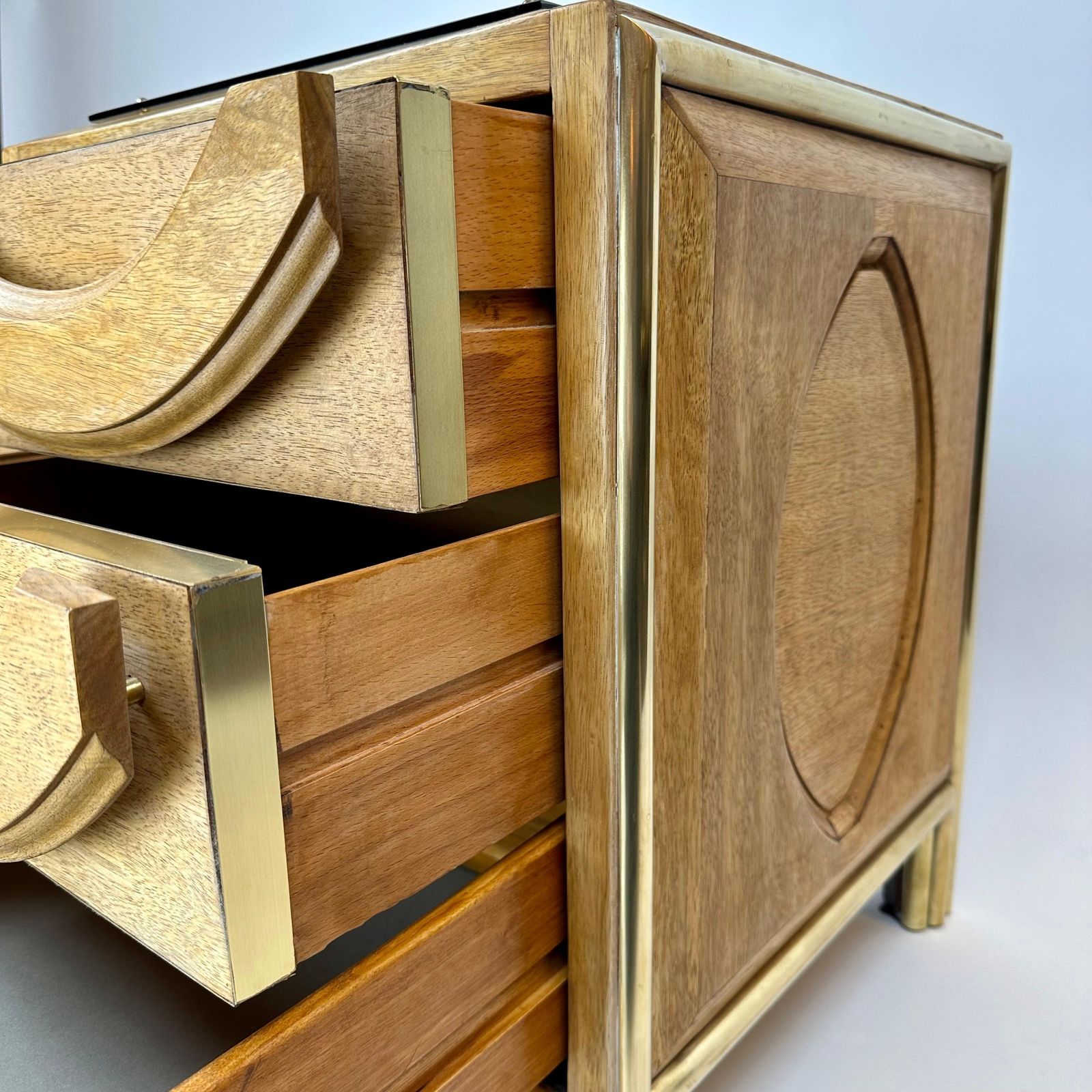 photo for sale Late 20th Century Pair Of Italian Wood, Brass & Light Brown Glass Night Stands
