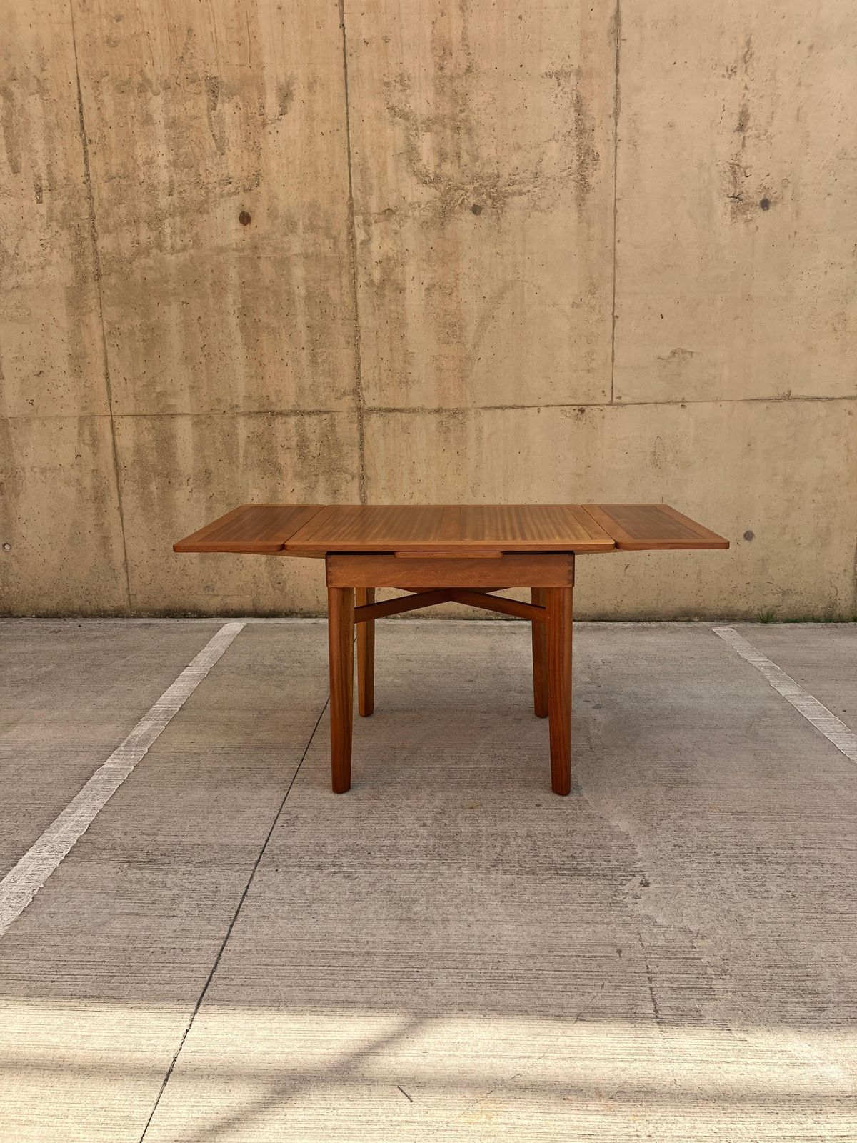 Rare Early Ercol Mid Century Extendable Dining Table 50's photo for sale