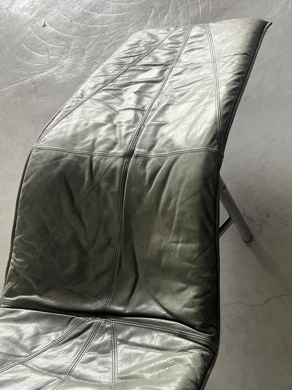 Vintage Leather Chaise Longue In Faded Green Leather By Tord Bjorklund For Ikea photo buy