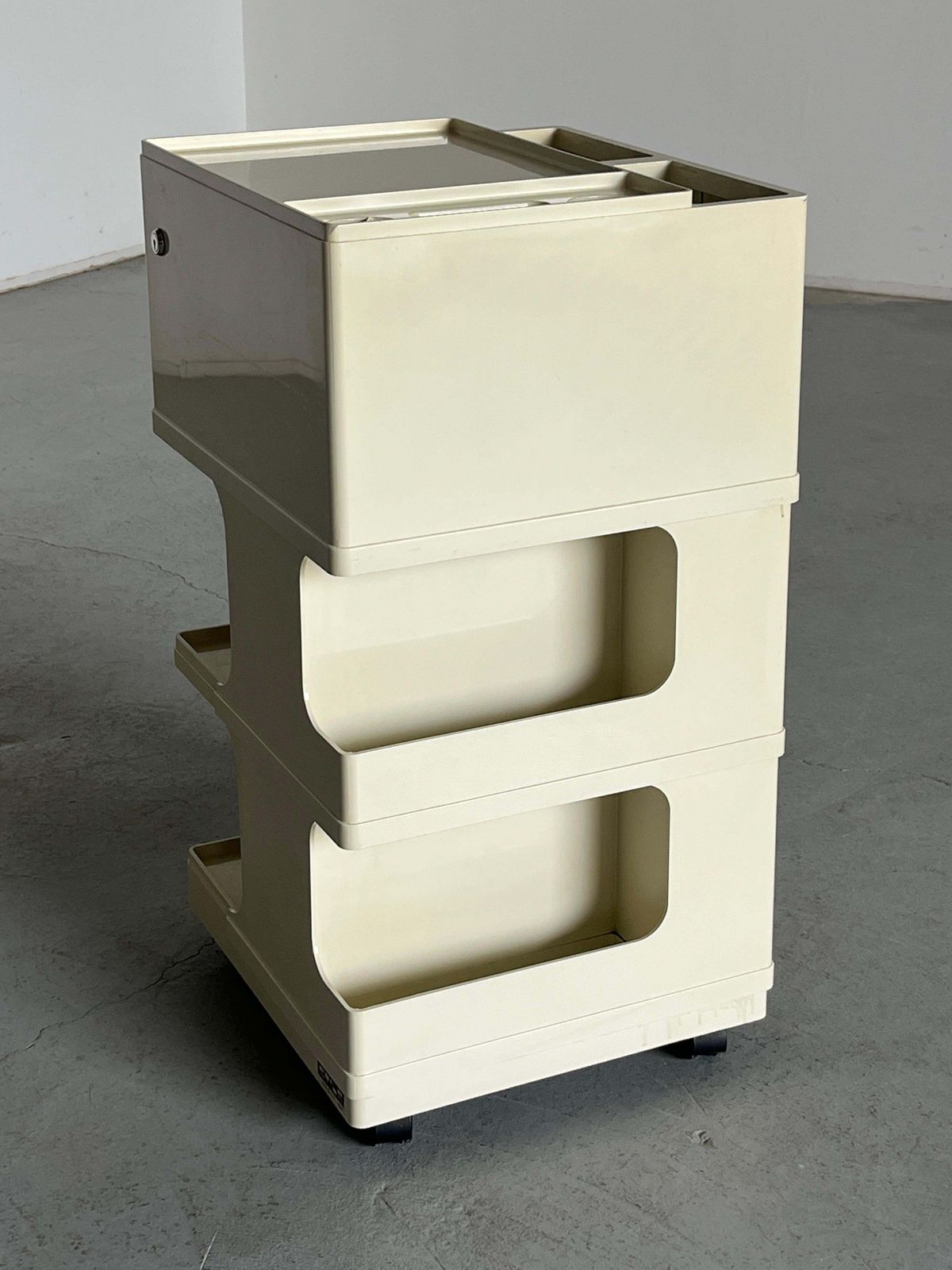Rolling Artist Mid Century Trolley By Giovanni Pelis For Stile Neolt, 60s Italy photo vinterior