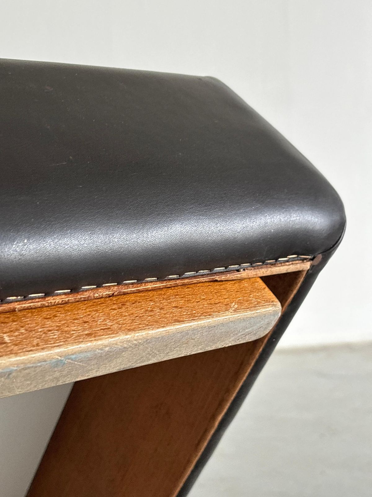 Furniture De Sede Ds15 Elegant Leather Coffee Table, 1970s Switzerland photo