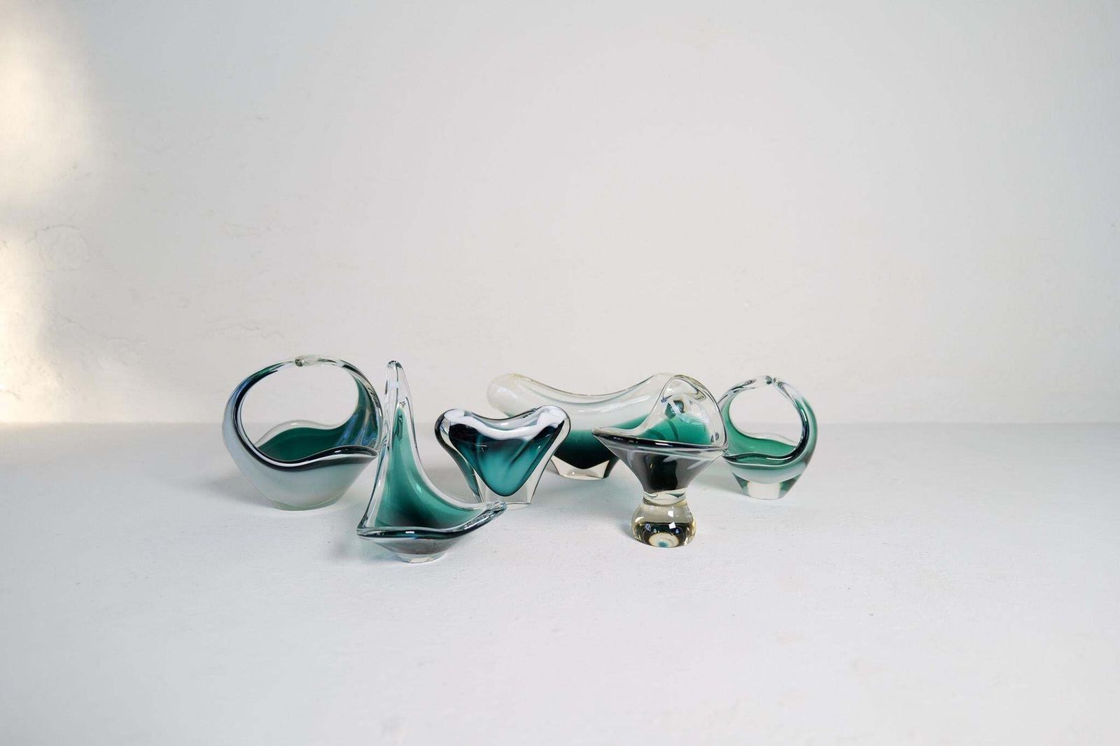 Midcentury Modern Set Of 6 Art Glass Pieces "Coquille" , Flygfors Sweden 1955 photo for sale