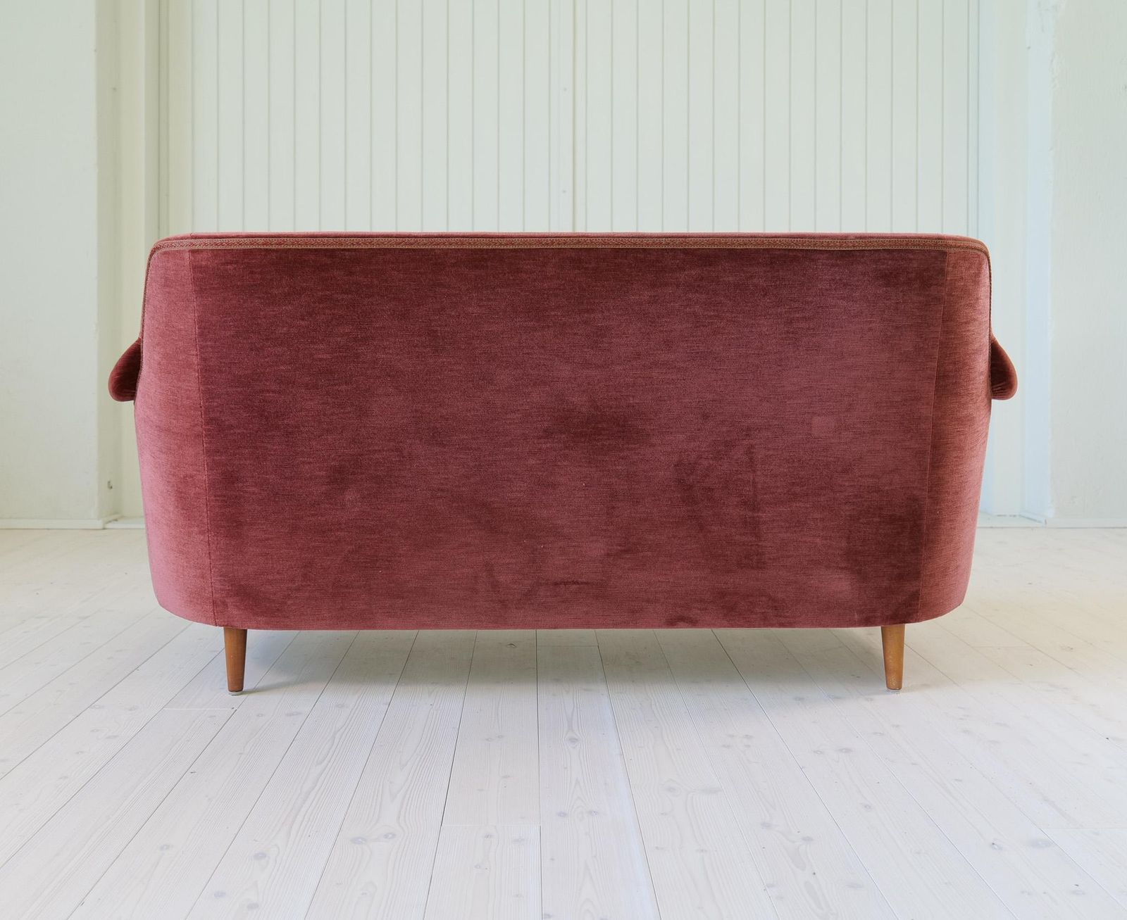 photo vinterior Midcentury Modern Rare Carl Malmsten Velvet "Samsas" Sofa Sweden, 1960s