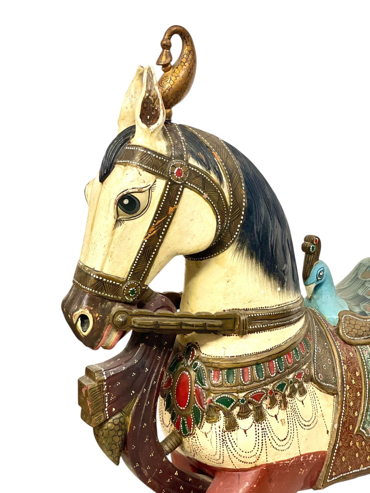 photo vinterior Pair Of Large Hand Painted Indian Horses With Peacock Saddles