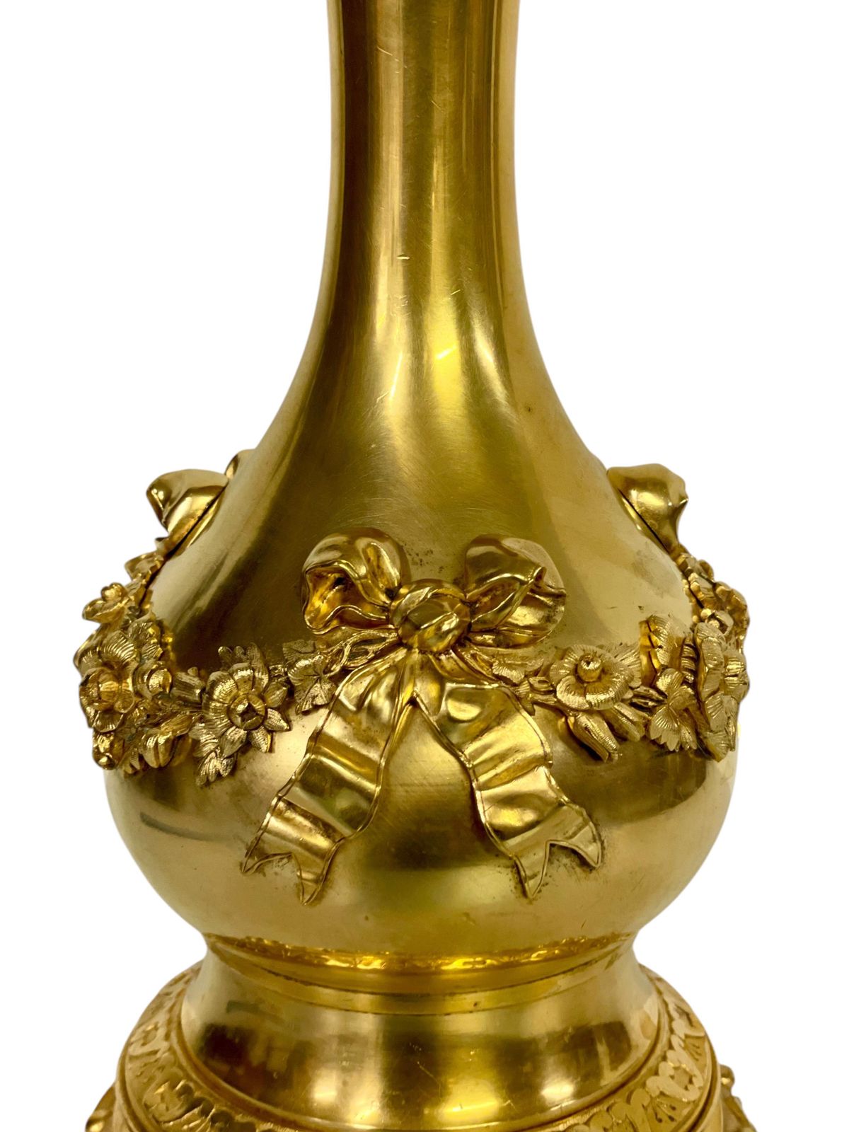 photo for sale Louis XVI Gilt Bronze Table Lamp With Roses And Ribbons, 19th Century