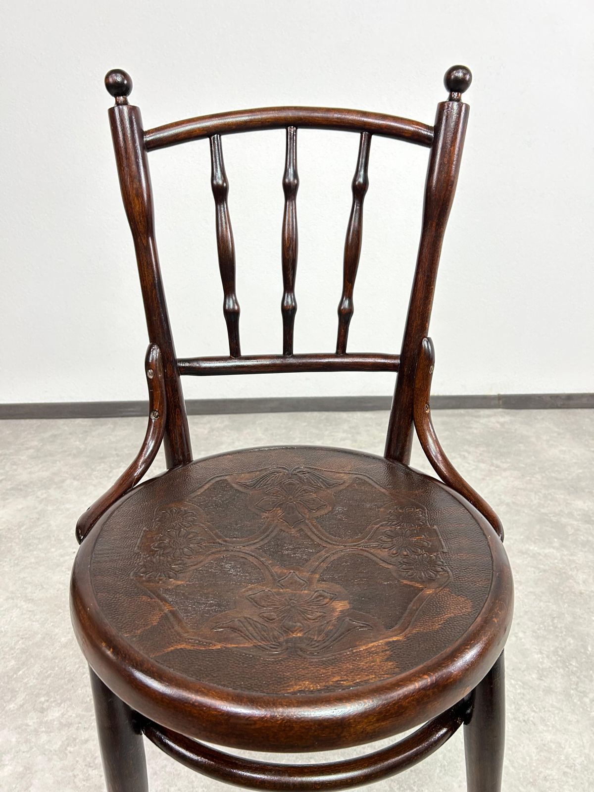 Bentwood Dining Room Chair By Thonet photo Furniture