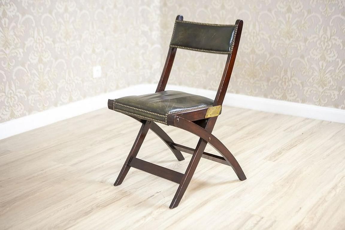 20th Century Walnut Folding Chair Upholstered With Dark Green Leather photo 515.0