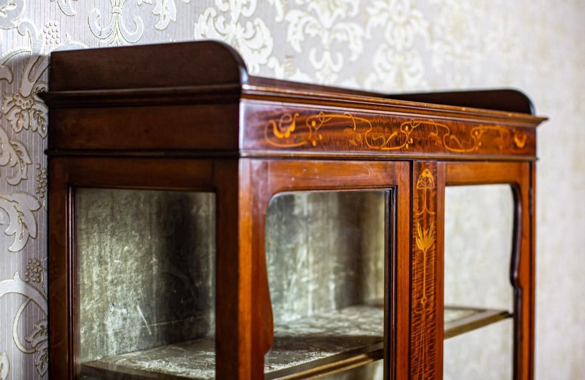 English Mahogany Inlaid Showcase From The 19th Century photo Furniture