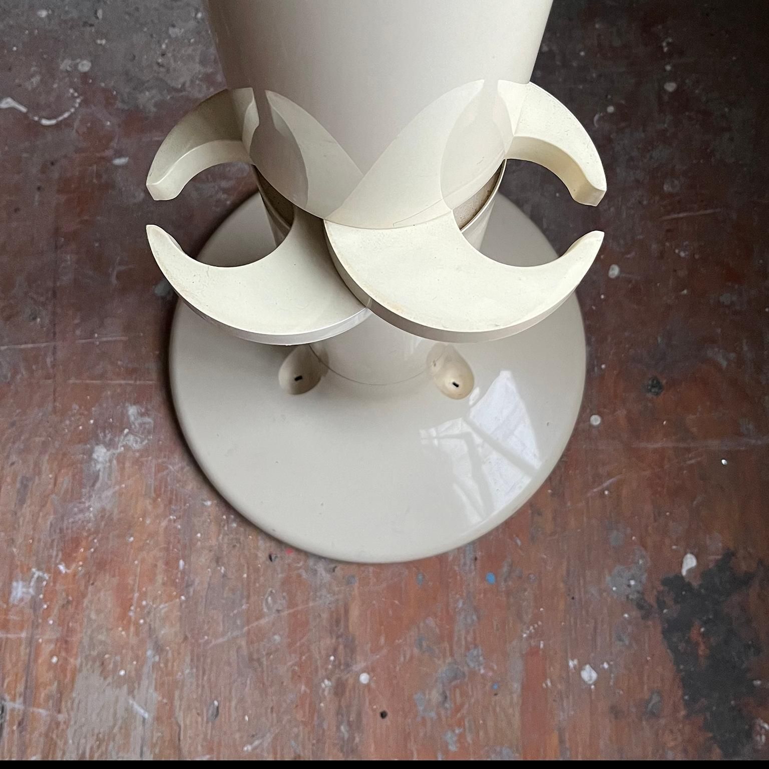 Planta, Coatrack In Light Beige By Piretti photo vintage