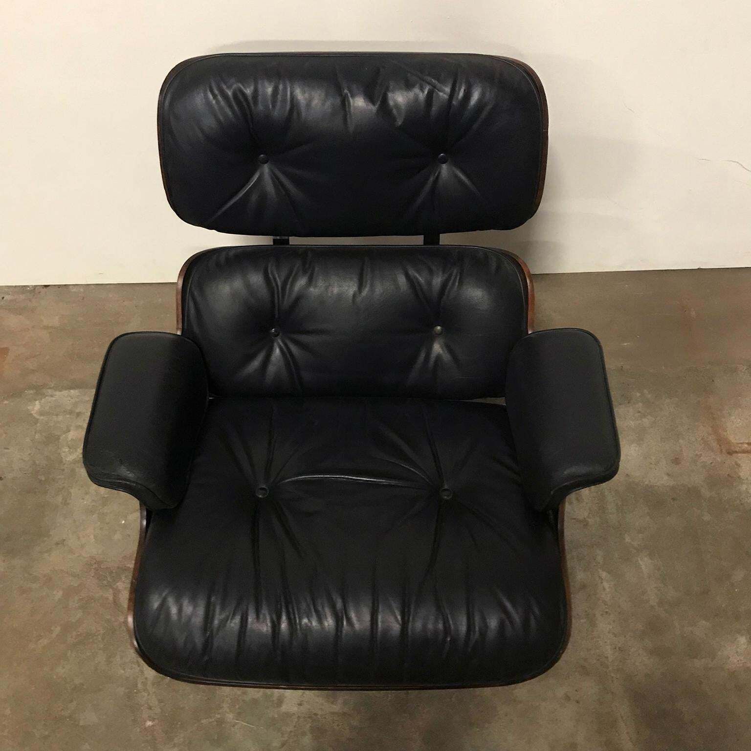 Furniture 1956, Ray & Charles Eames Lounge Chair, Rare First Edition 1956 In Black Leather photo