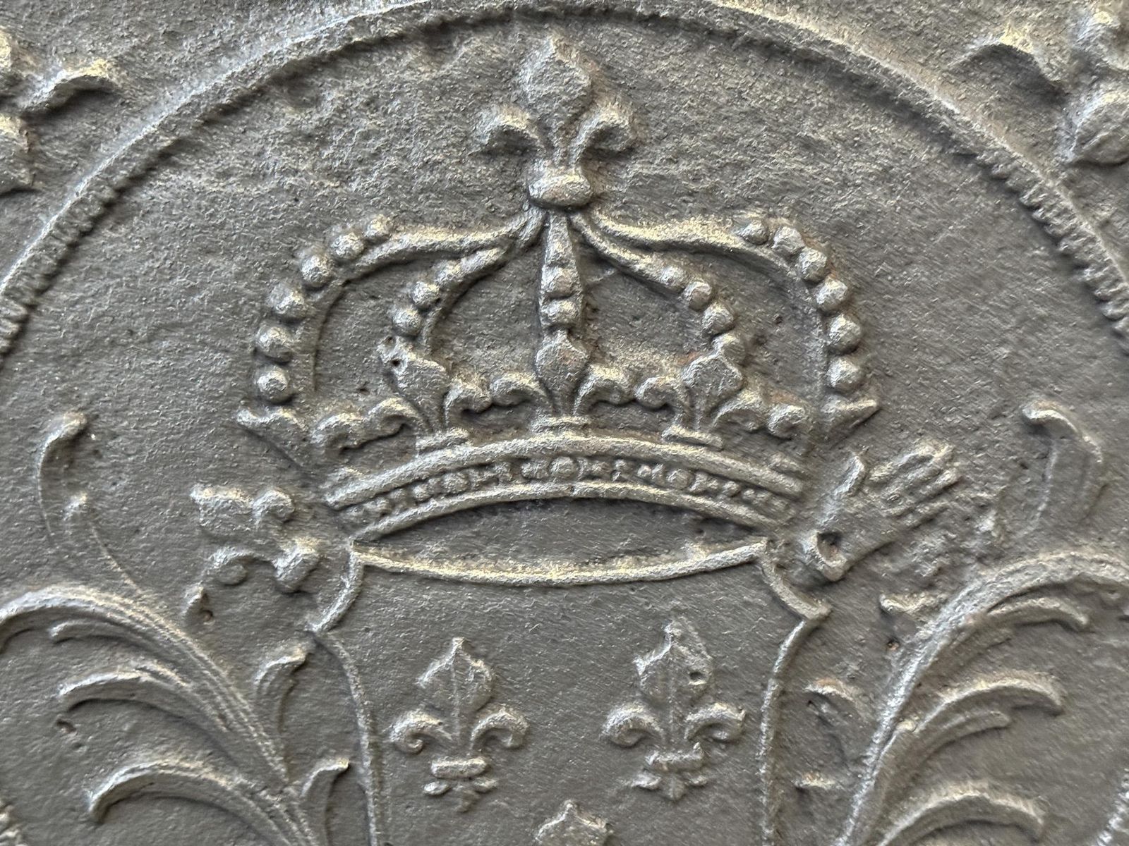 425.0 French Louis XV Period 'Arms Of France' Fireback, 18th Century photo