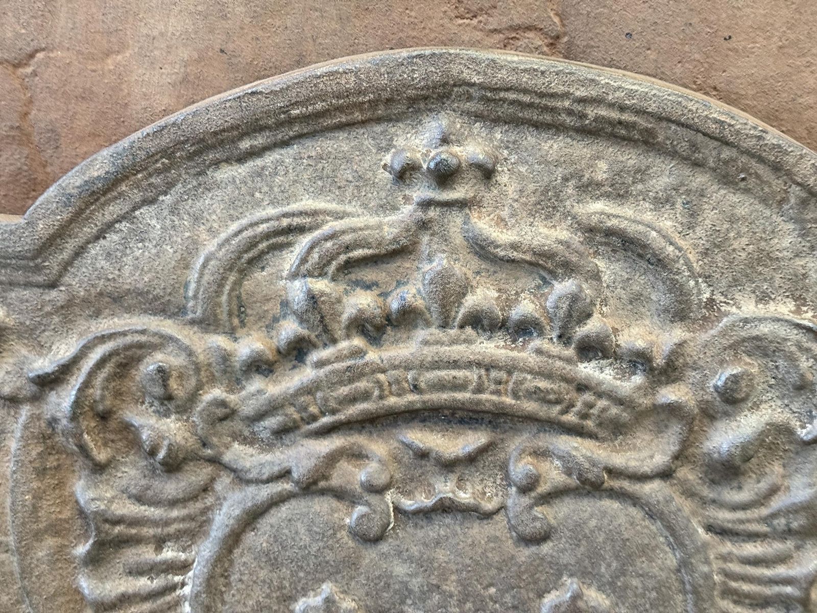 photo furniture French Louis XV Style 'Arms Of France' Fireback / Backsplash