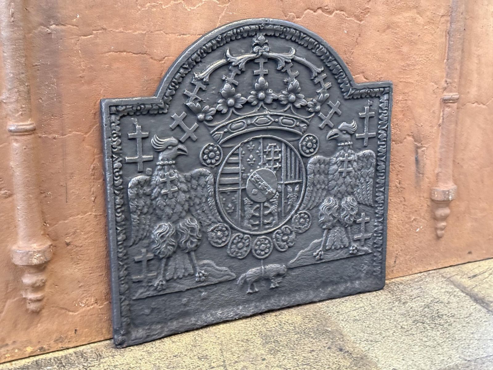 French 'Arms Of Lorraine' Fireback, Louis XIV Period photo Home Fixtures
