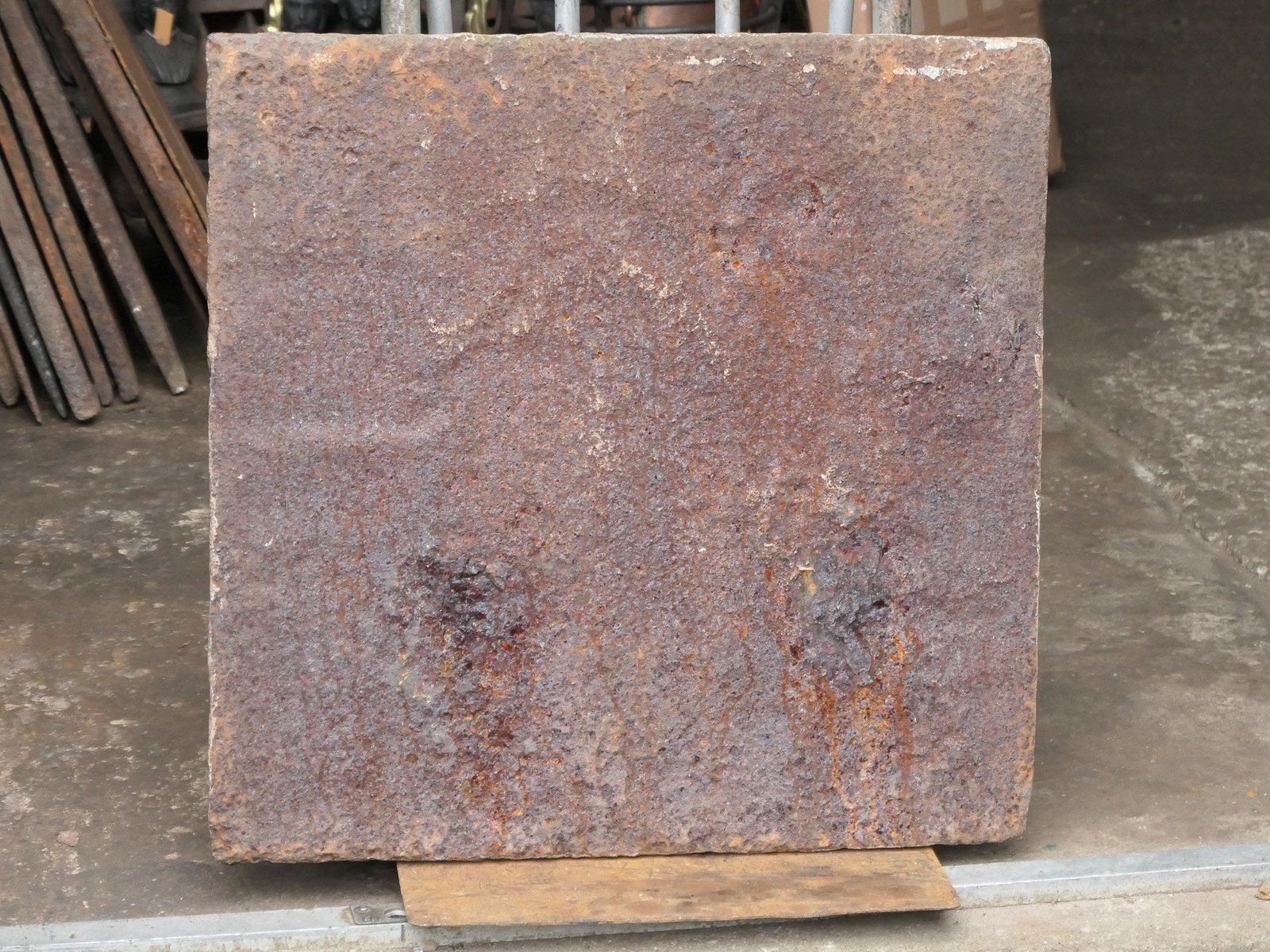 photo for sale French 'Pillars Of Hercules' Fireback / Backsplash, Early 18th Century