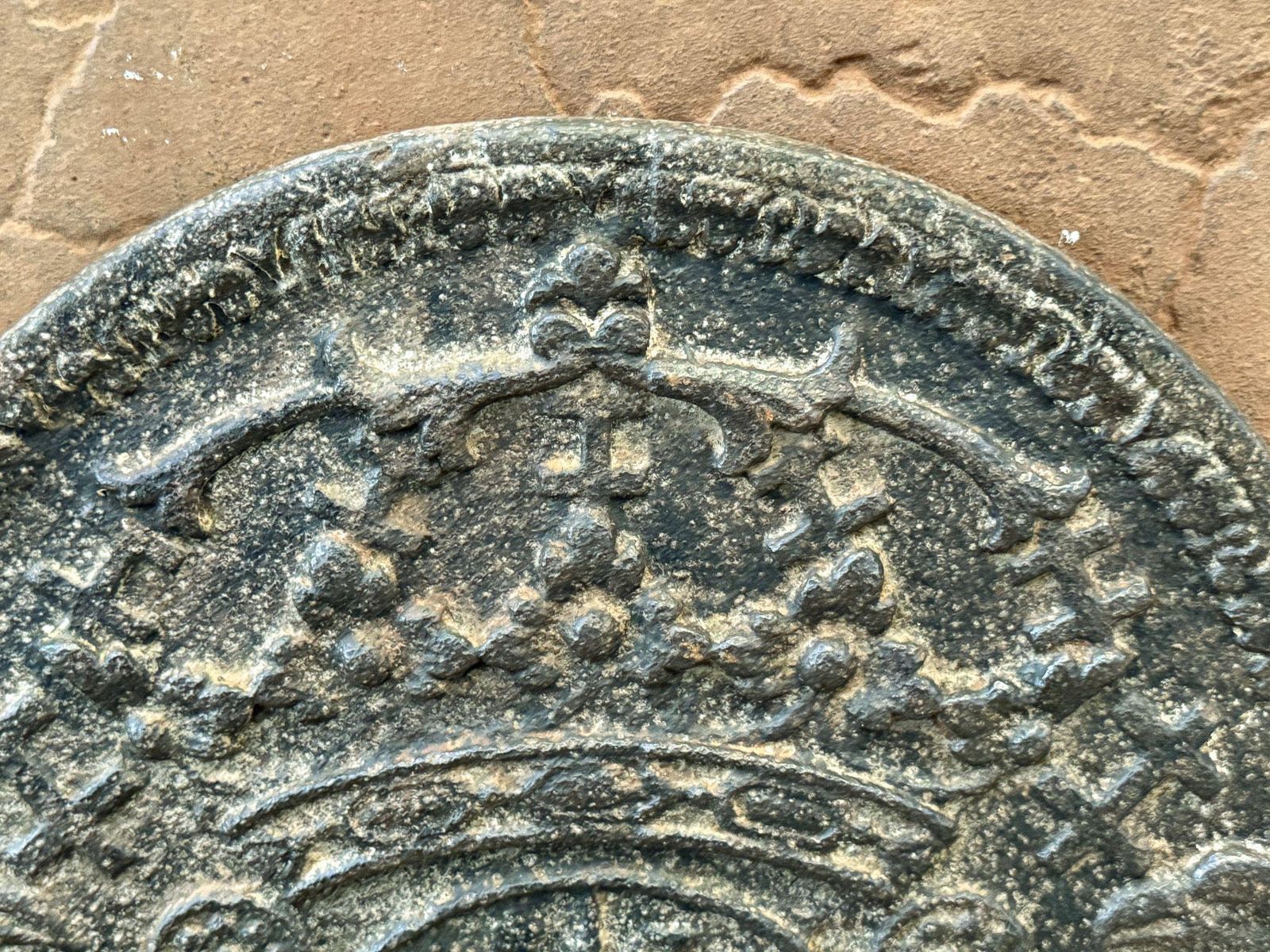 French Louis XIV Style Period 'Arms Of Loraine' Fireback photo for sale