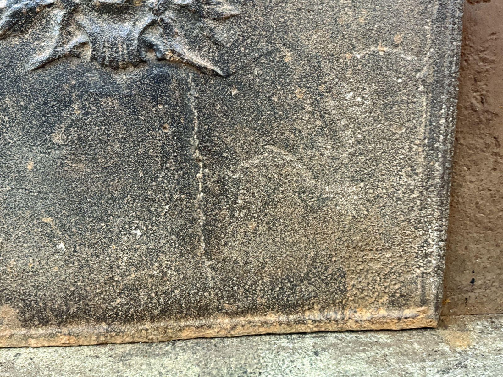 French Neoclassical Period Fireback / Backsplash, Early 19th C. photo vinterior