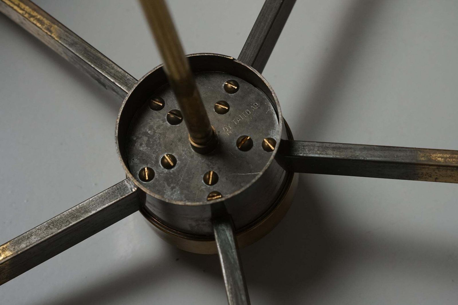 Pendant Model 3023, Paavo Tynell, Taito Oy, 1930/1940s photo 3174.0