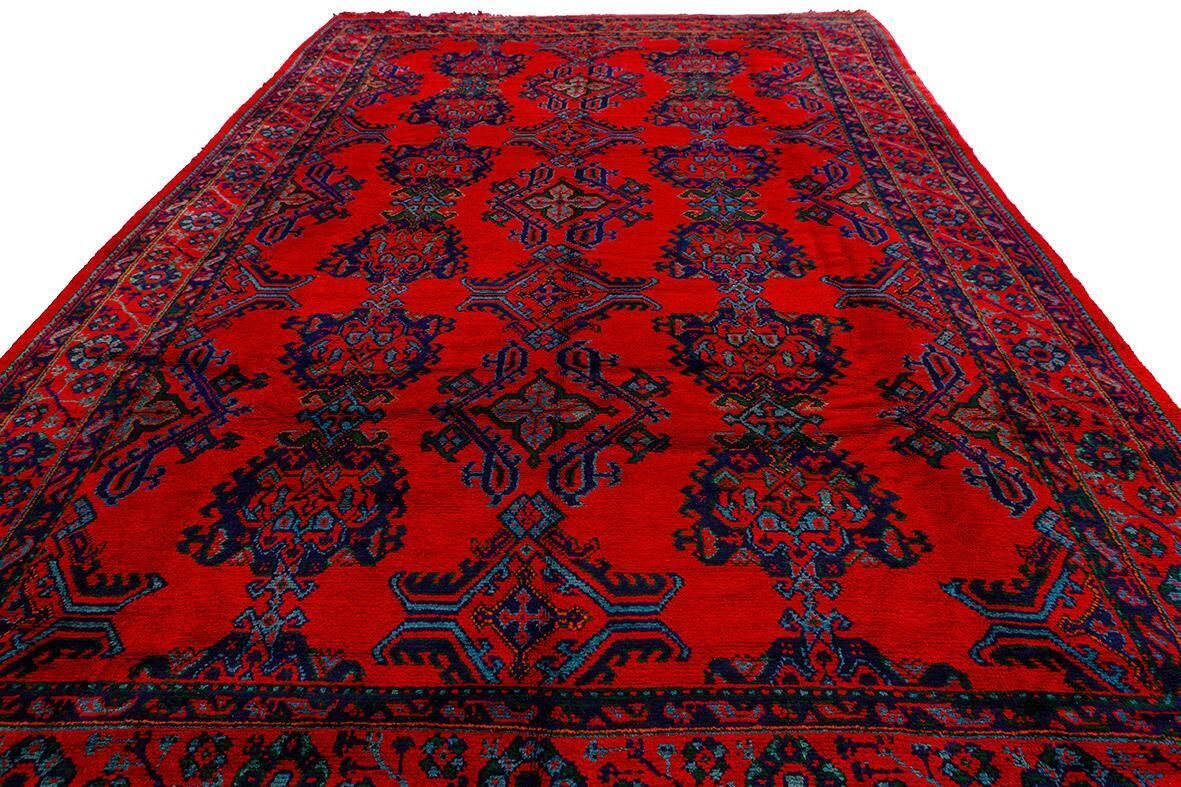 Oushak Rug Red Field photo Textiles