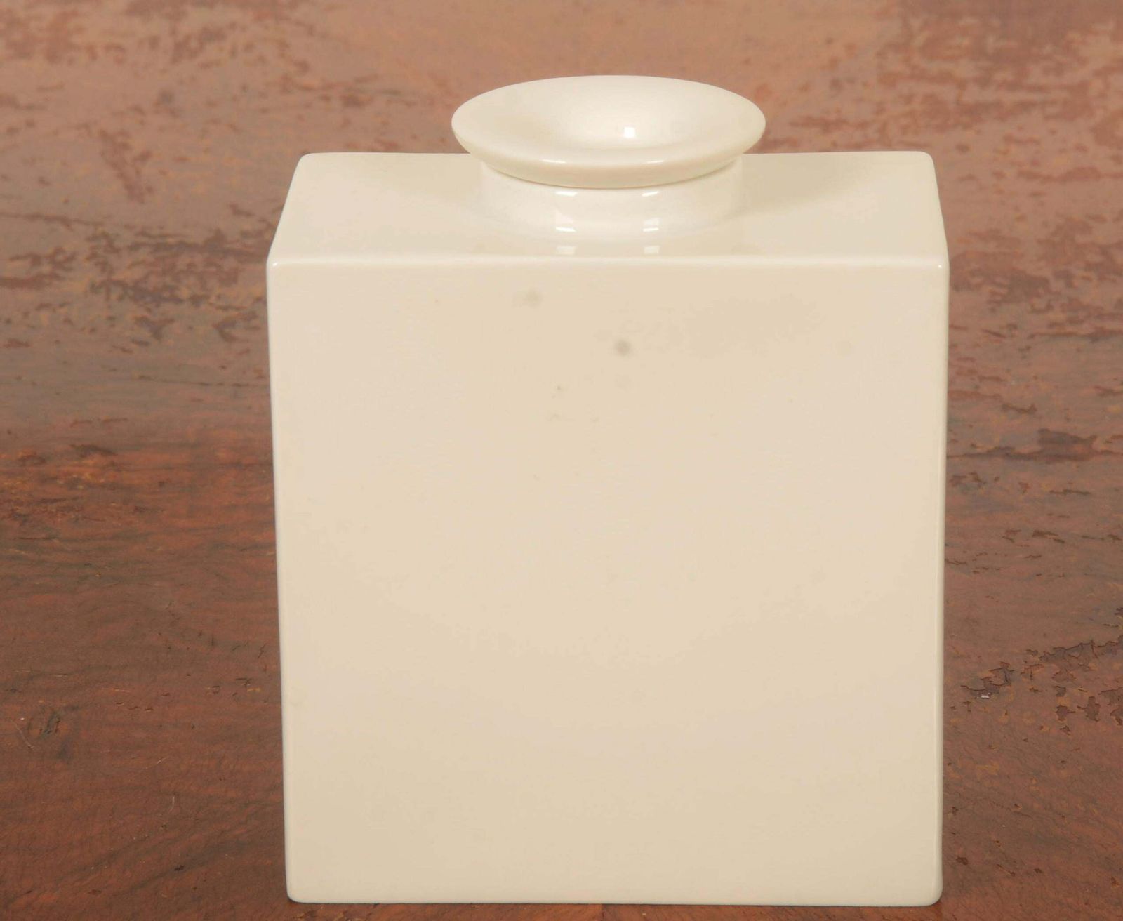 Kpm Berlin White Porcelain Tea Box Designed By Trude Petri photo for sale