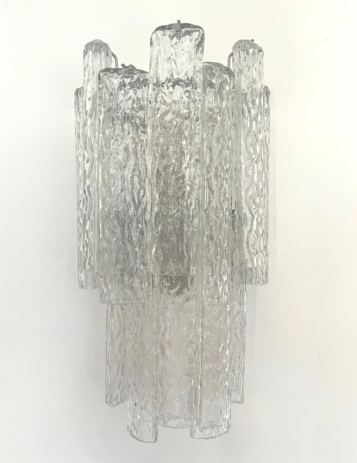 Italian Midcentury Large Beauty Murano Wall Sconce By Venini, 1970s photo Lighting
