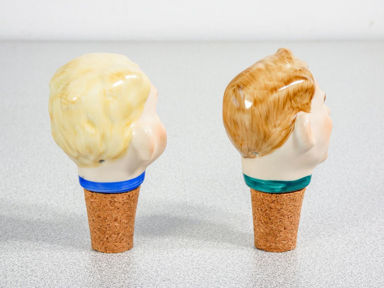 Wagner & Apel Collection Of Four Porcelain And Cork Stopper Versions photo vinterior