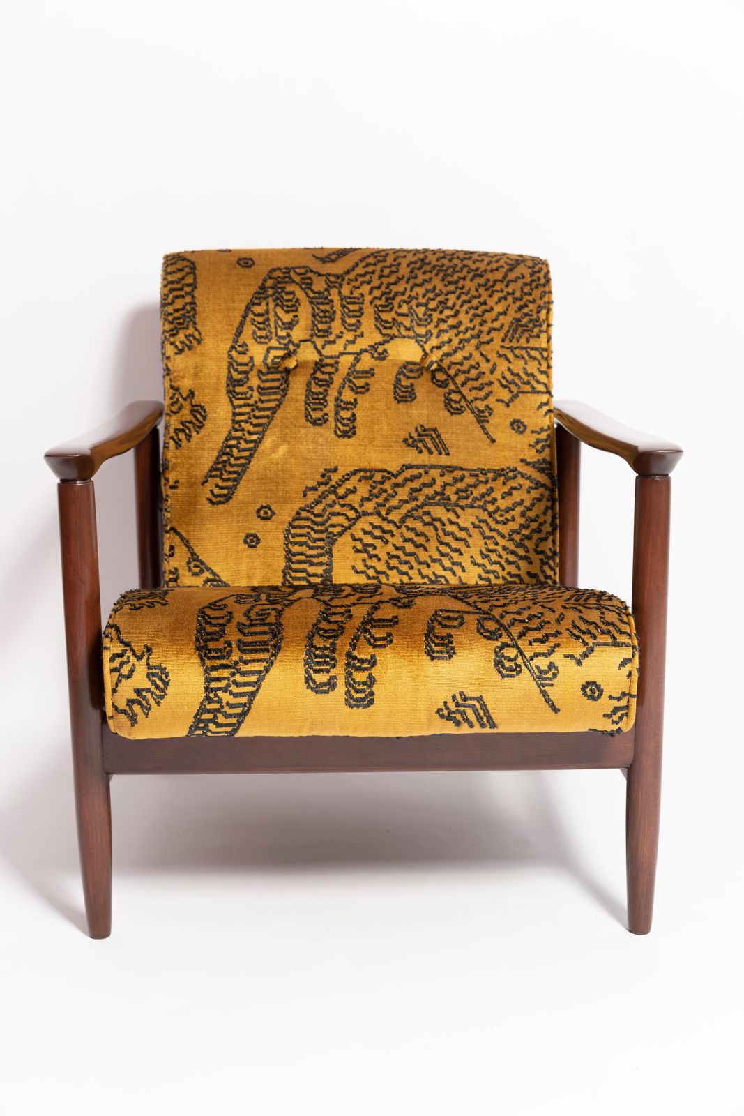 photo buy Mid Century Tiger Velvet Fauteuil, Gfm 142, Edmund Homa, Europa, Jaren 1960